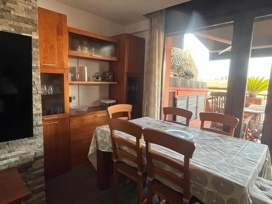 Appartement Atico Luminoso Centrico Y Comodo à Figueras Extérieur photo