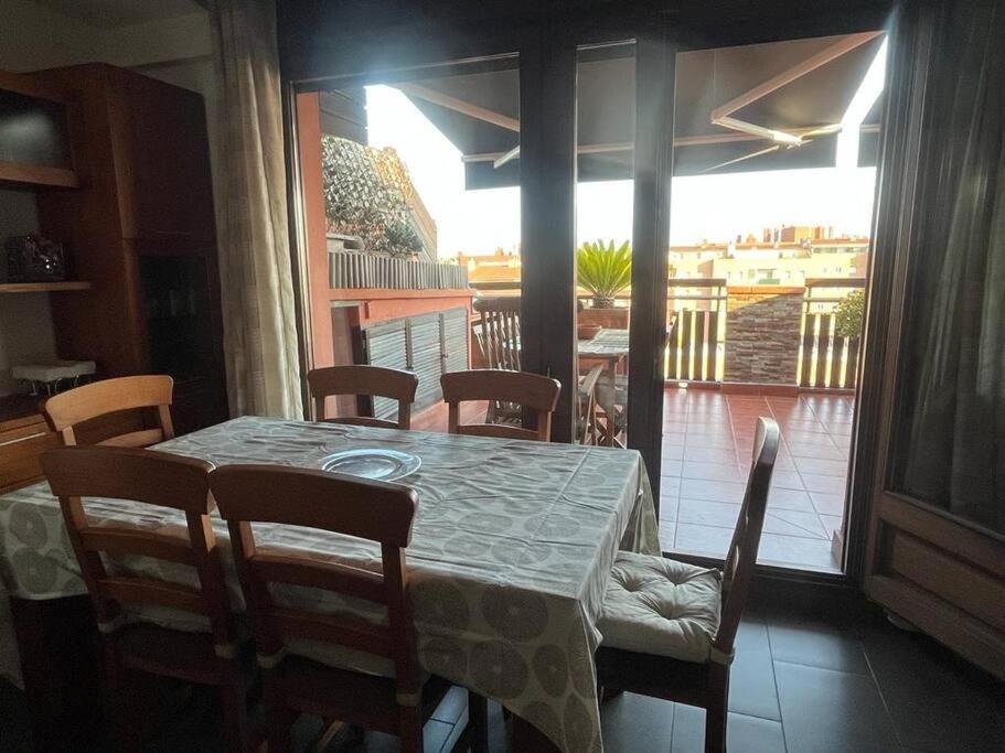 Appartement Atico Luminoso Centrico Y Comodo à Figueras Extérieur photo